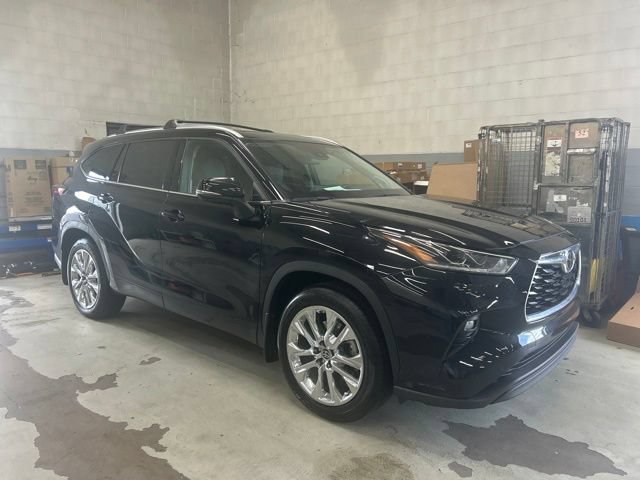 2023 Toyota Highlander Limited