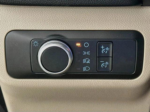 Pre-Owned 2022 Ford Escape SE