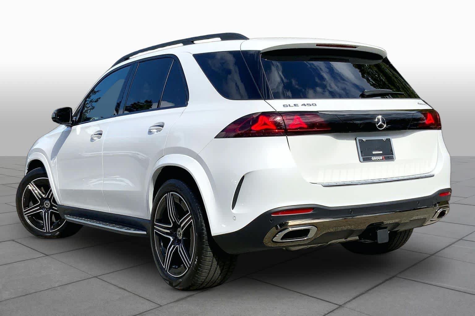 New 2027 MANUFAKTUR Moonlight White Metallic Mercedes-Benz GLE 450 image 16