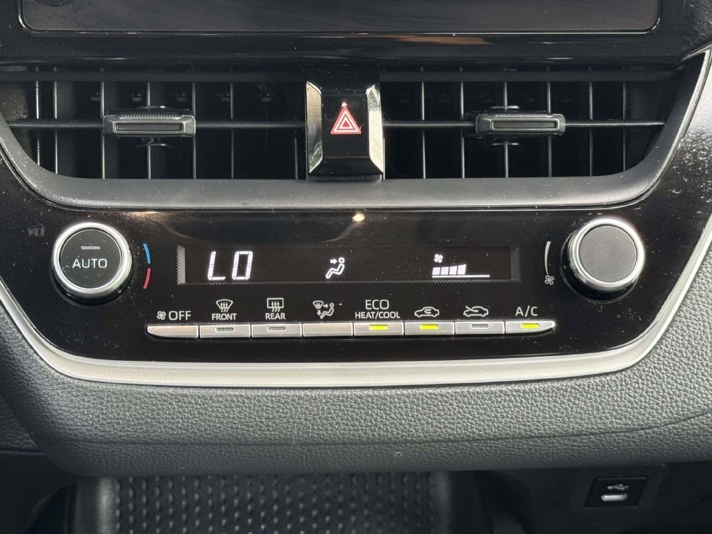 Used 2025 White Toyota LE image 6