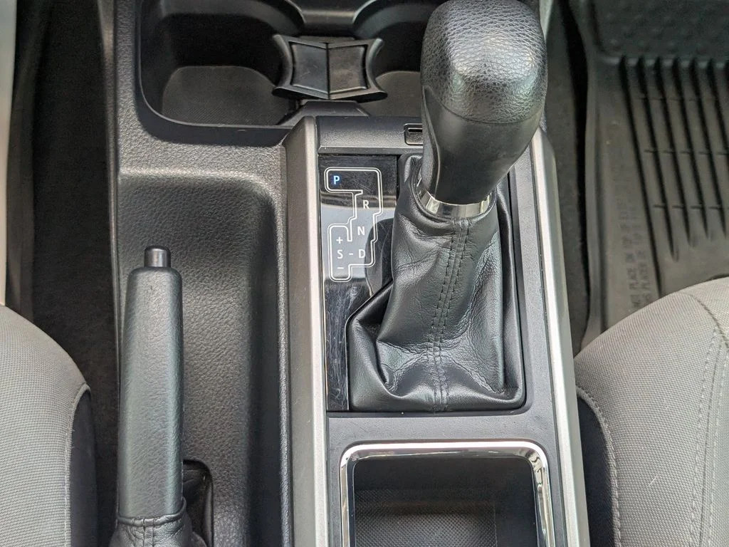 Used 2019 Black Toyota SR5 image 49