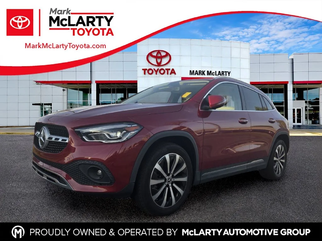 Used 2023  Mercedes-Benz GLA 250 image 1