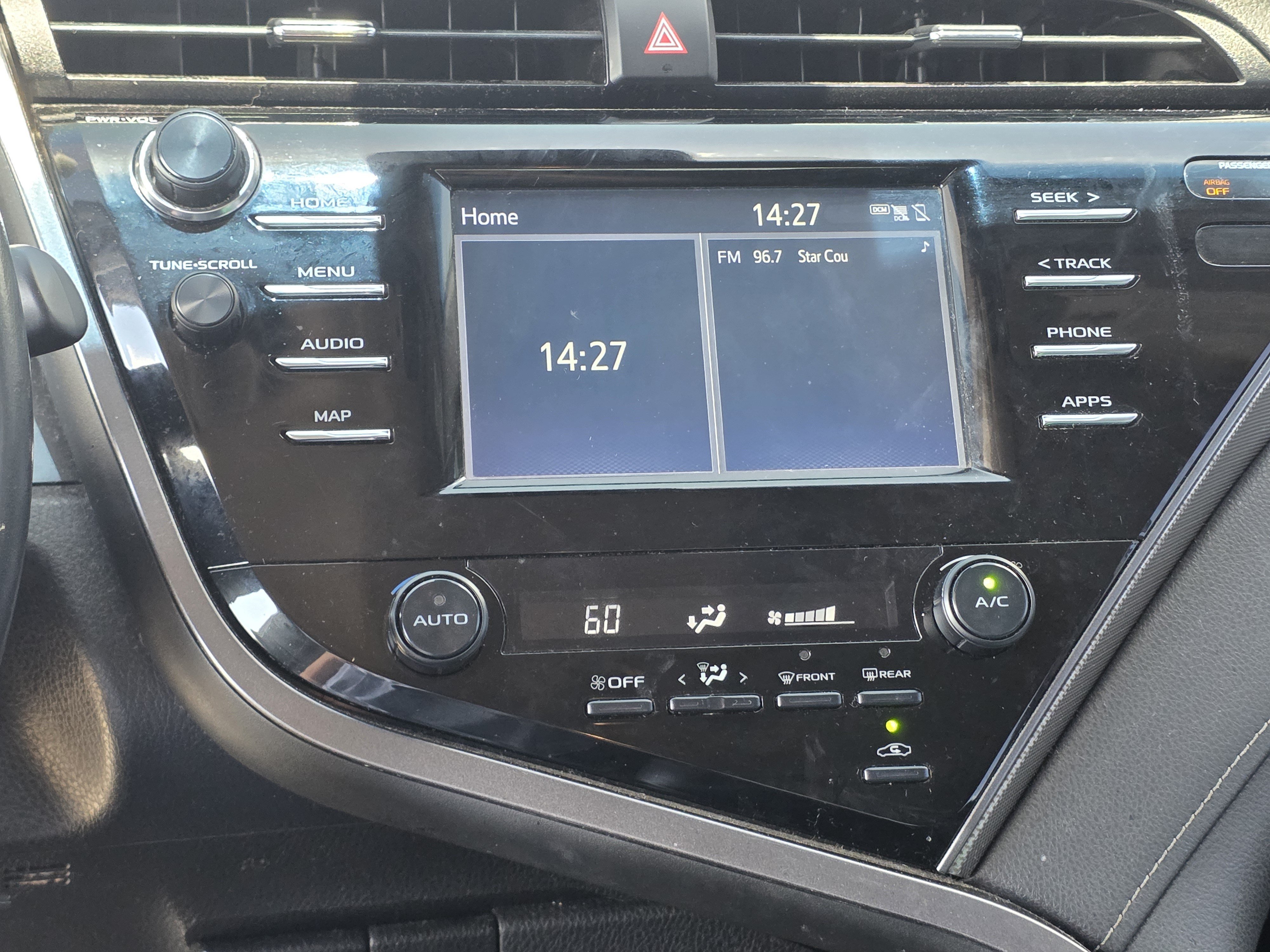 Used 2019 Super White Toyota SE image 4