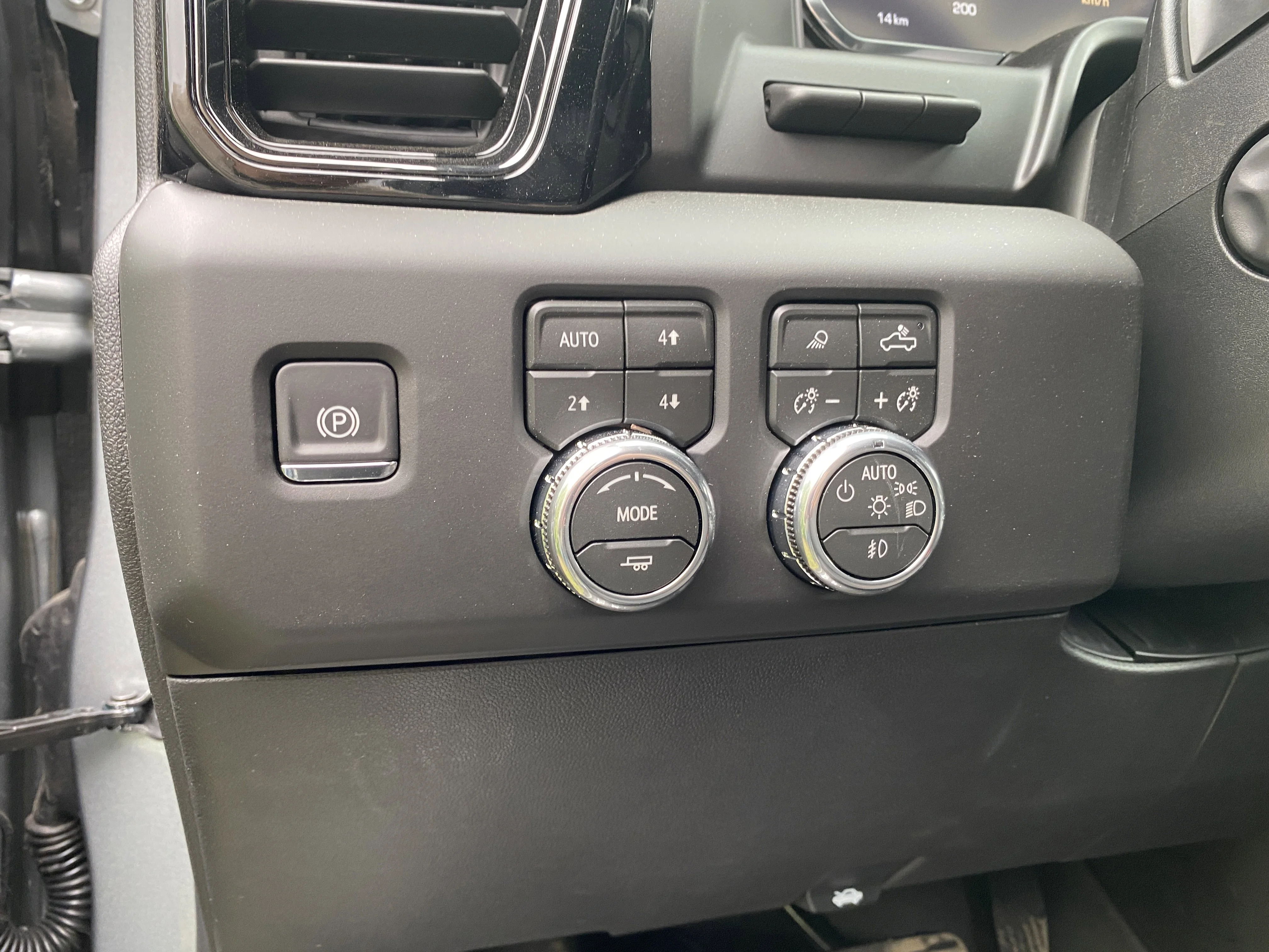 New 2026 STERLING METALLIC GMC AT4 image 26
