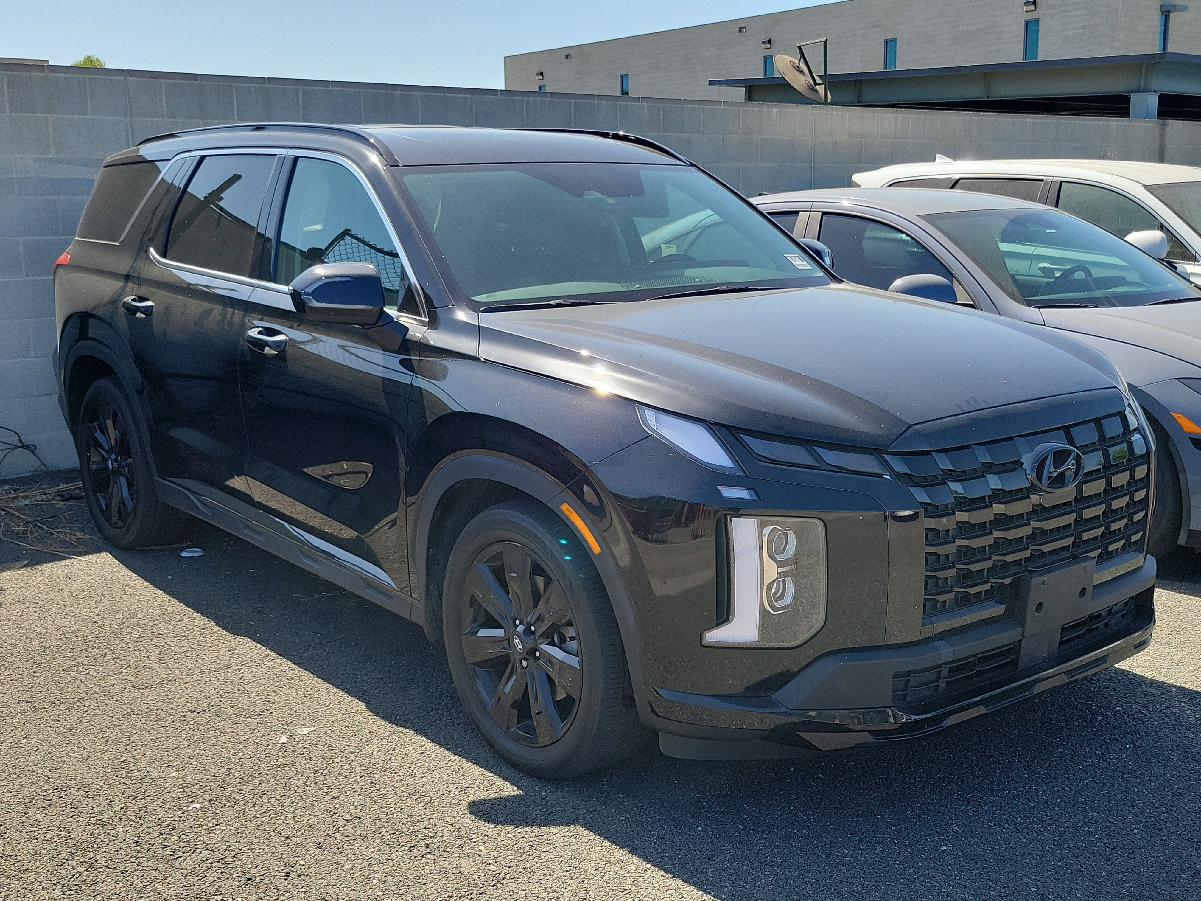 Certified Used 2024 Abyss Black Pearl Hyundai XRT image 3