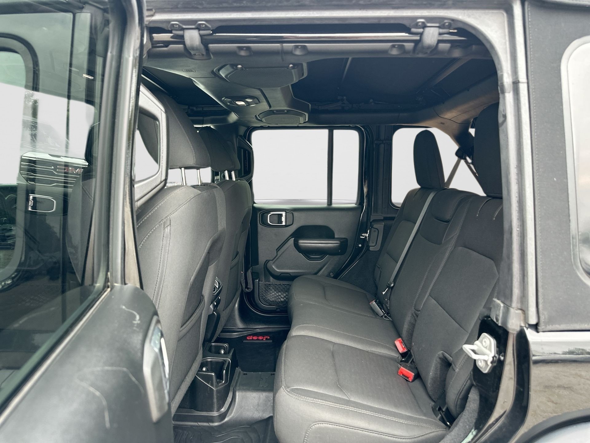 Used 2018 Black Jeep Sport S 4x4 image 24