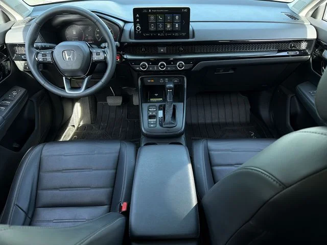 Used 2025 White Honda EX-L image 17