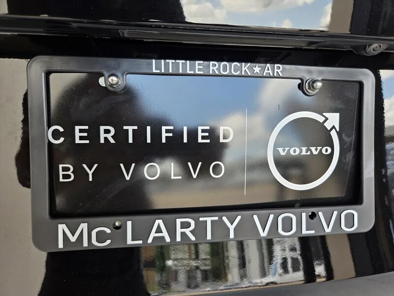 Used 2025 Onyx Black Metallic VOLVO B5 AWD PLUS 7-SEATER image 18