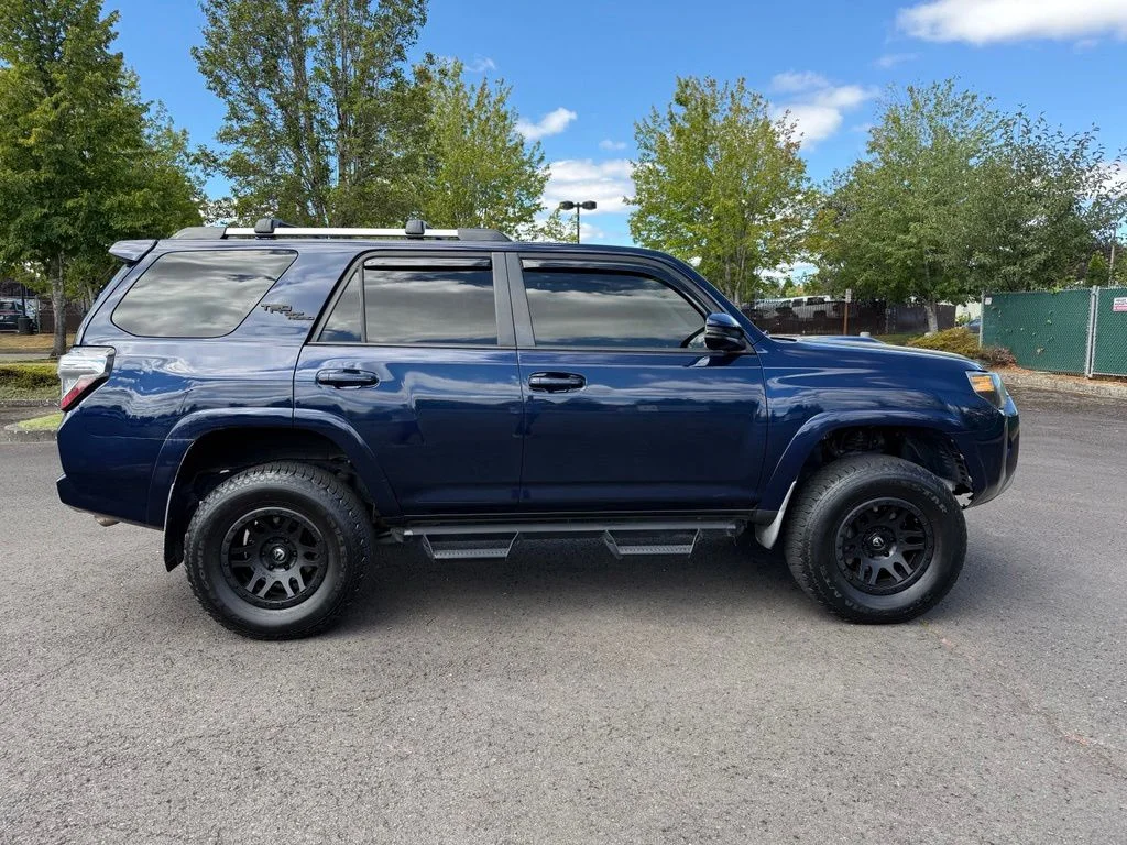 Used 2017 Nautical Blue Metallic Toyota TRD Off-Road Premium image 8