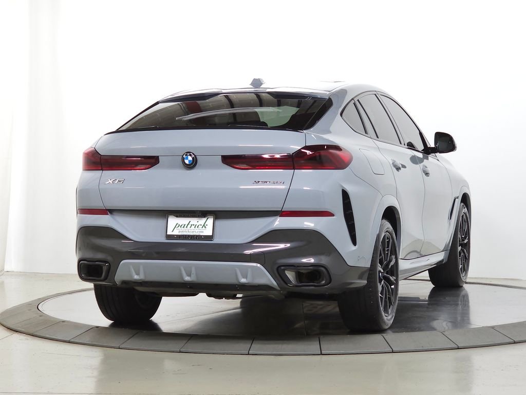 Used 2024 Gray Metallic BMW xDrive40i image 12