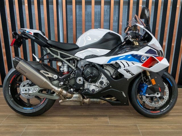 New 2025 BMW S 1000 RR M/C MC in Toronto #B10667 BMW Toronto