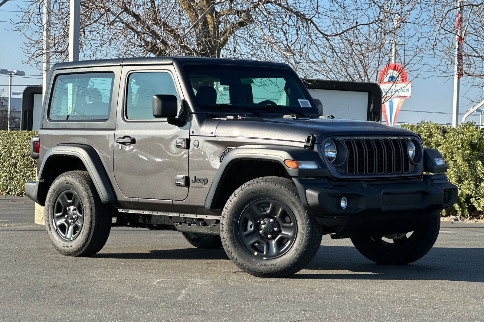 New 2026 Granite Crystal Metallic Clearcoat Jeep Sport image 2