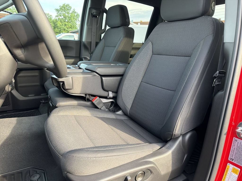 2026 Chevrolet Silverado 2500 HD Custom - Photo 8