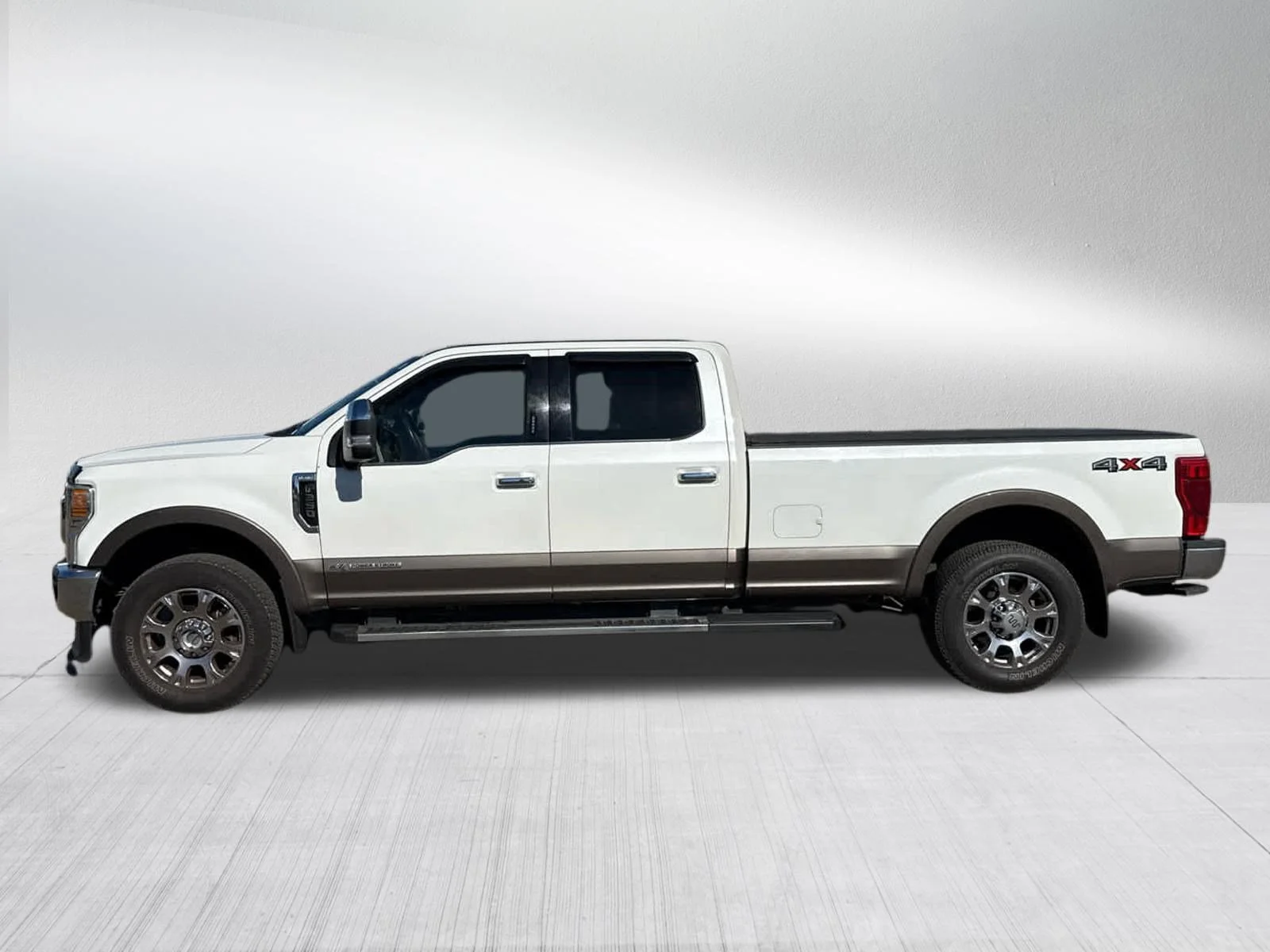 Used 2022 Star White Metallic Tri-Coat Ford King Ranch image 4