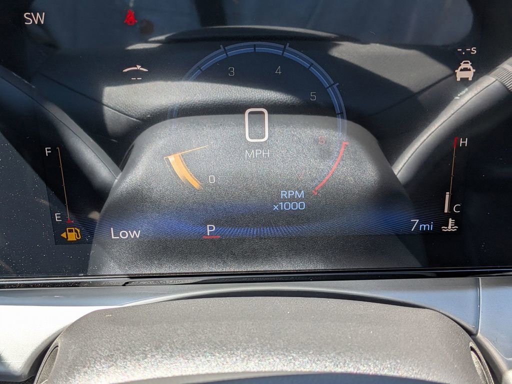 New 2026 Summit White Chevrolet LT image 32