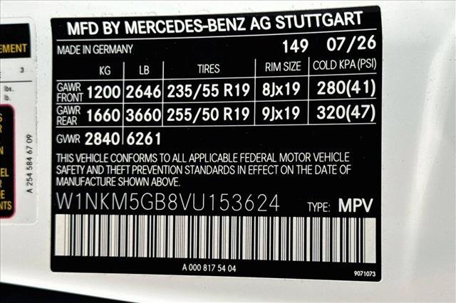 New 2027 Polar White Mercedes-Benz GLC 350e image 60