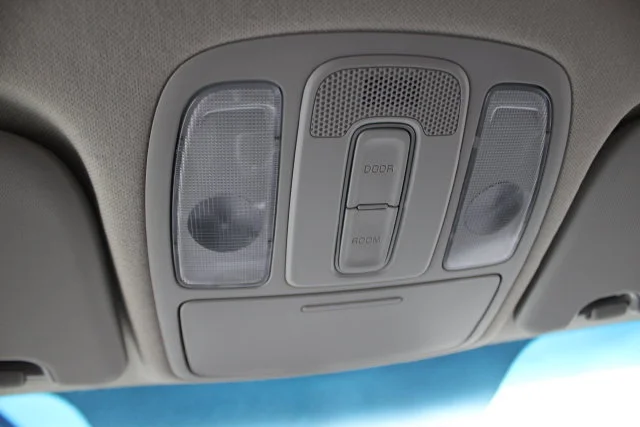 Used 2018 Green Kia Plus image 10