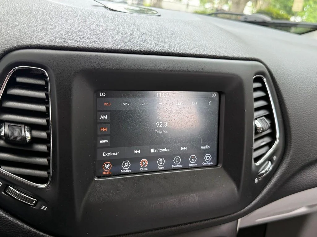 Certified Used 2019 Blue Jeep Latitude image 24