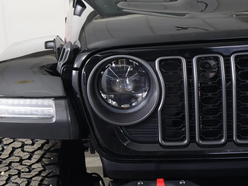 Used 2024 Black Jeep Rubicon X image 14