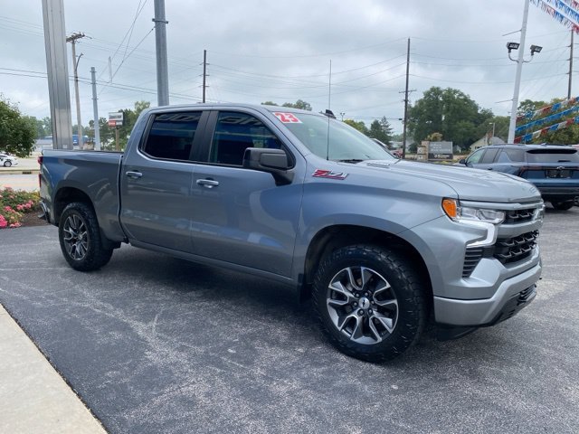 Used 2023 Sterling Gray Metallic Chevrolet RST image 6