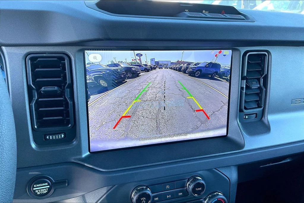 2025 Ford Bronco 2-Door Base - Photo 20