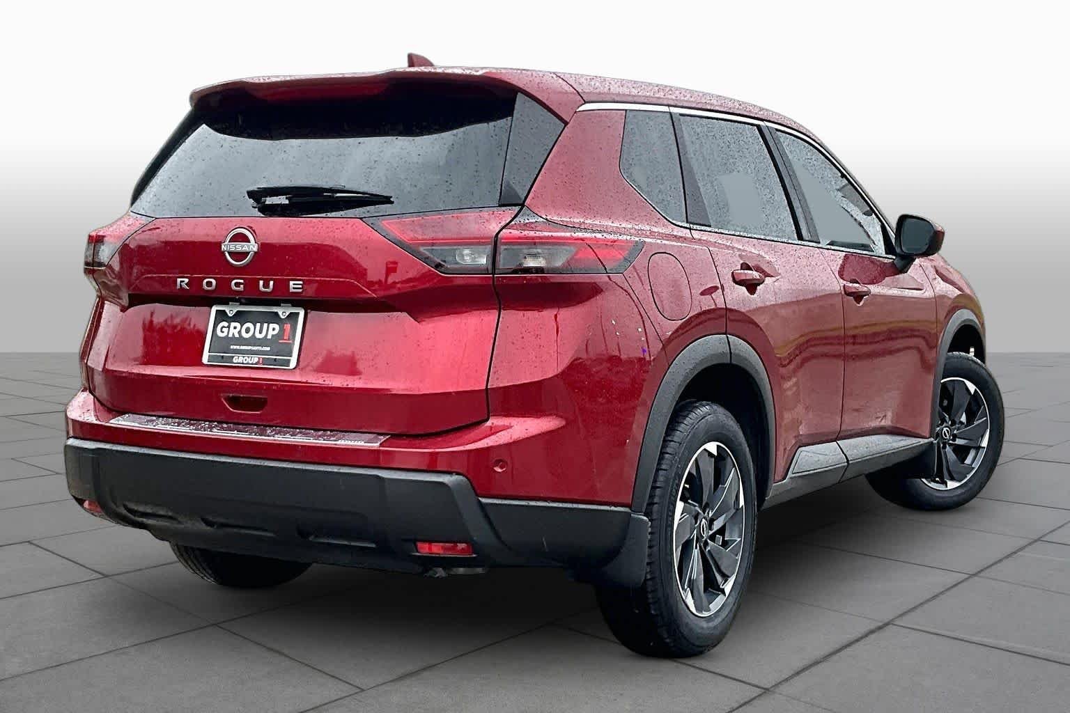 Used 2026 Scarlet Ember Tintcoat Nissan SV image 12