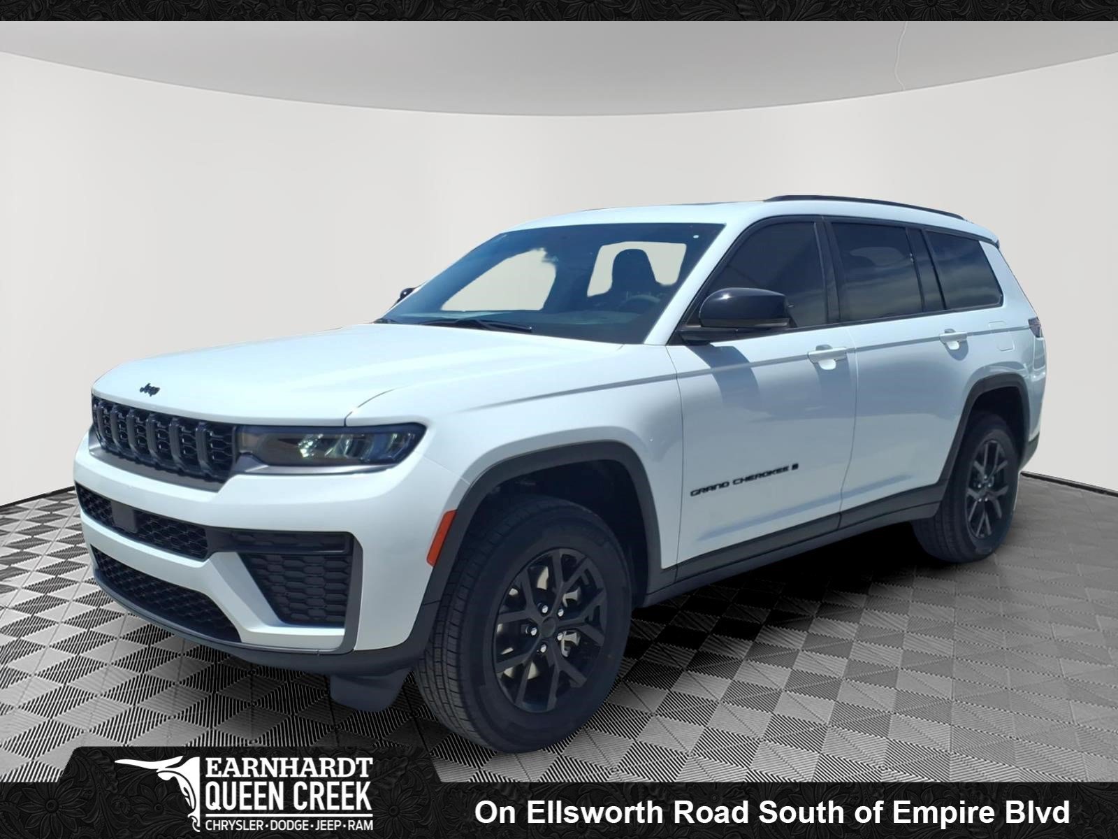 New 2026 Bright White Clear-Coat Exterior Paint Jeep Laredo Altitude image 1