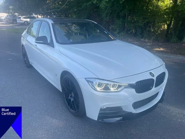 Used 2018 White BMW 330e iPerformance image 7