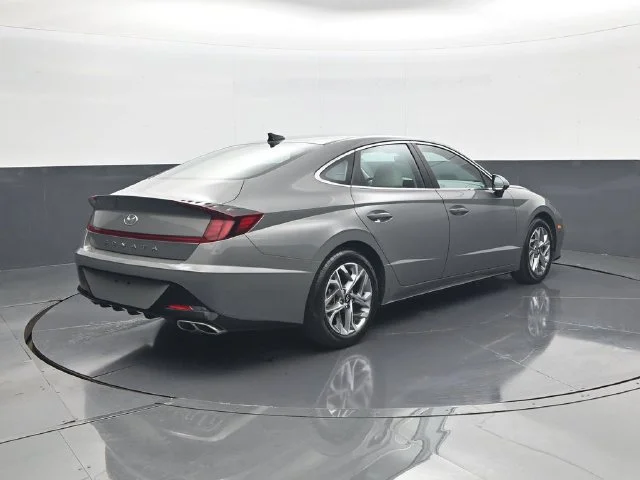 Certified Used 2023 Gray Hyundai SEL image 5