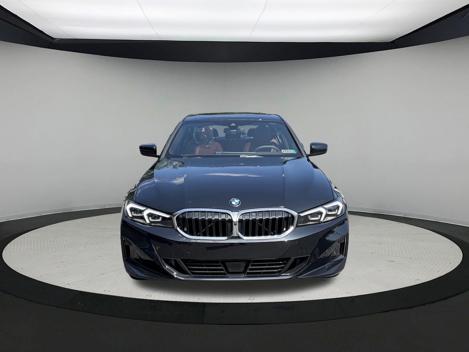 New 2026 Black Sapphire Metallic BMW 330i xDrive image 2