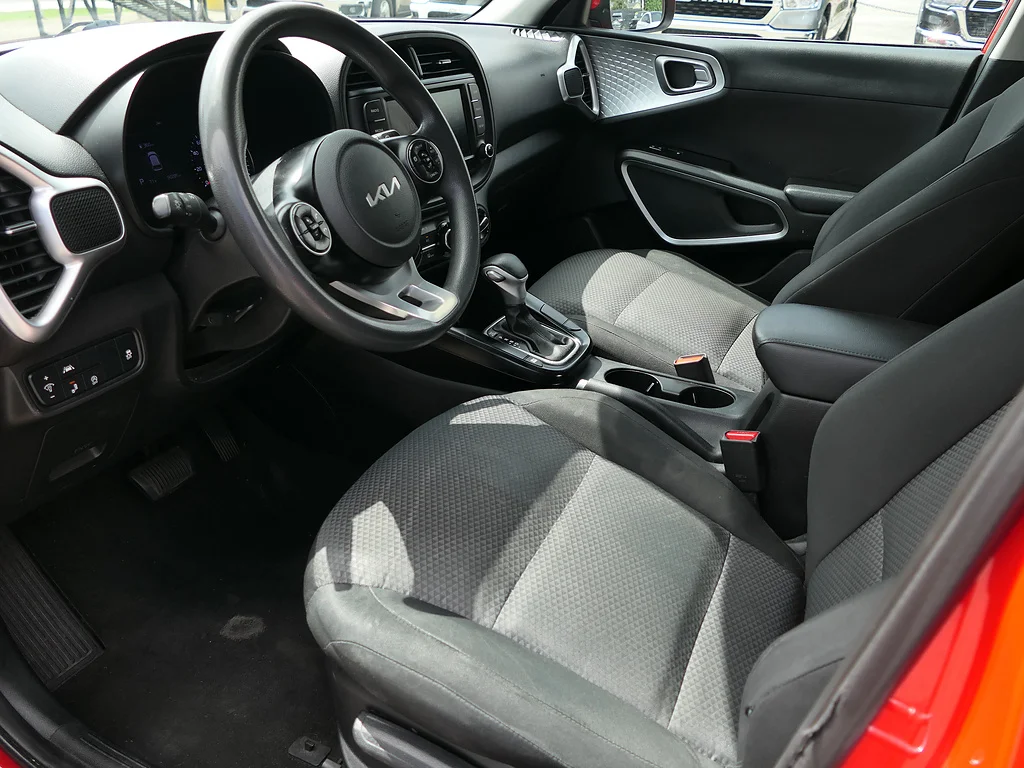 Used 2022 Inferno Red Kia LX image 11