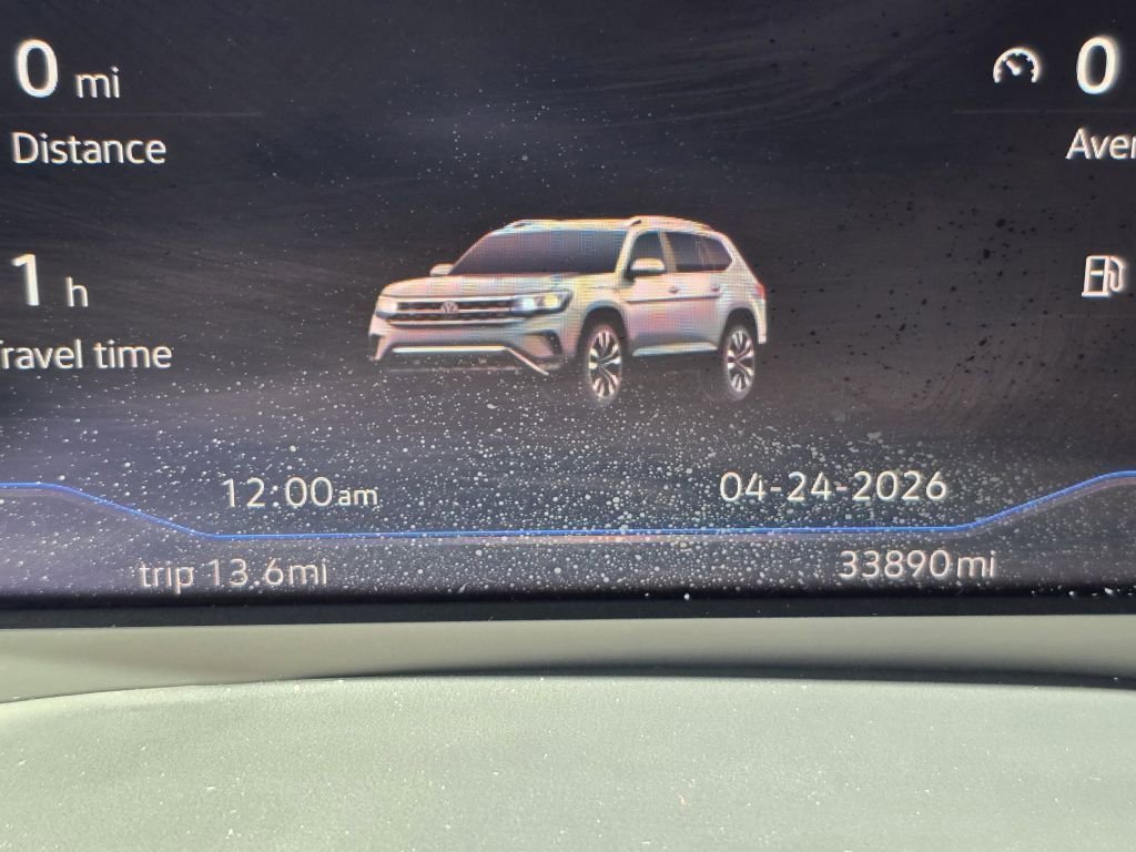 Used 2023 Platinum Gray Metallic Volkswagen 2.0T SE w/Technology image 16
