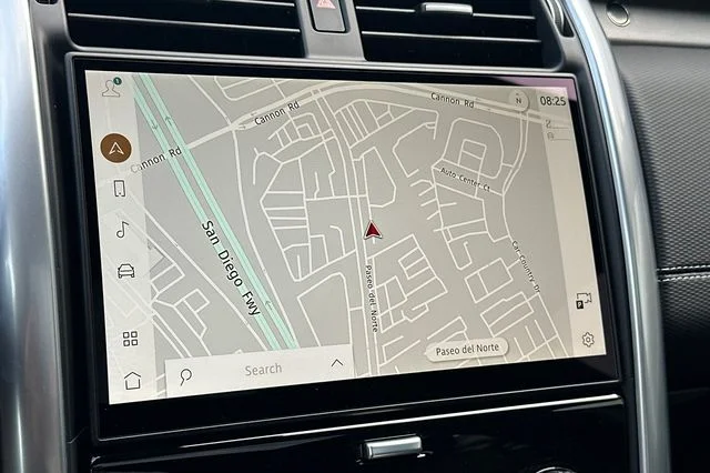 New 2026 Santorini Black Land Rover  image 17