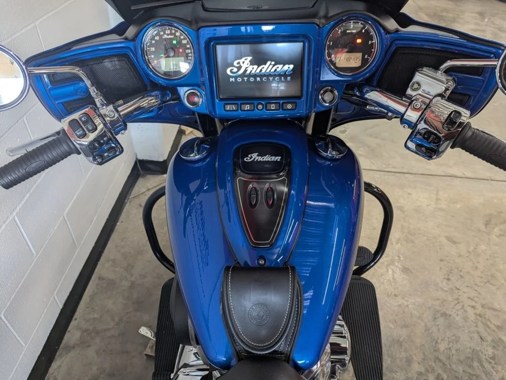Certified Used 2018 BRILLIANT BLUE Indian Motorcycle  image 9