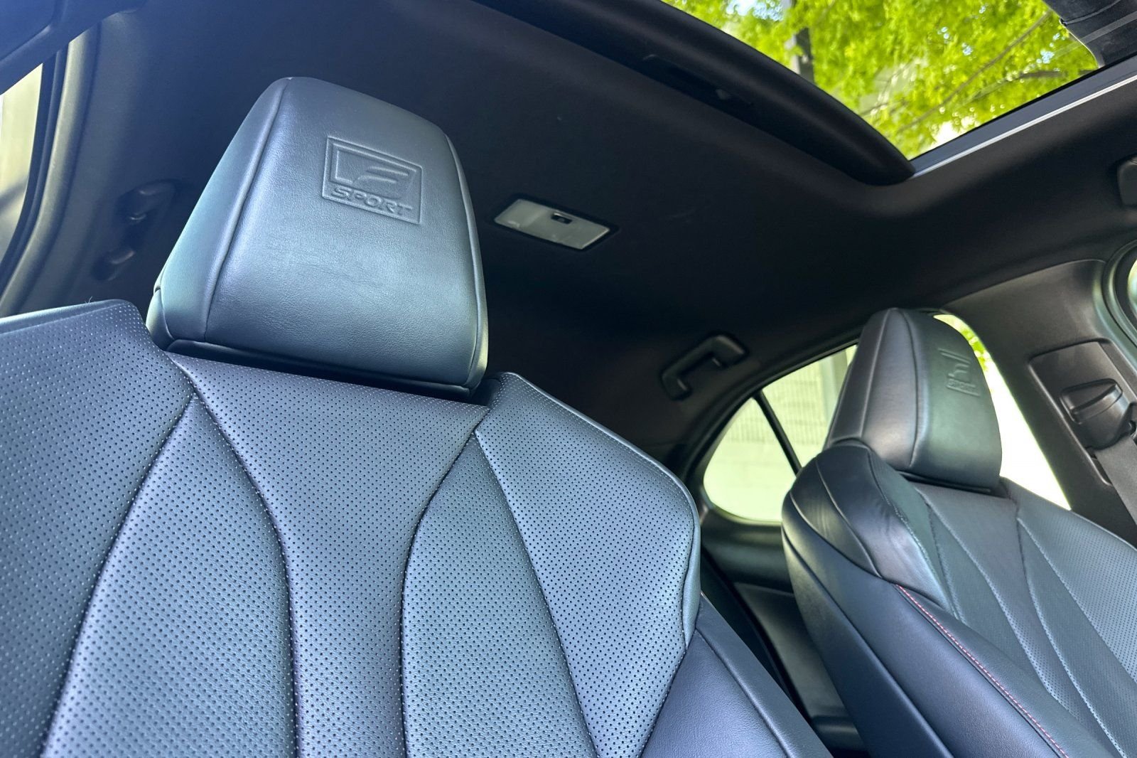 Used 2020 Red Lexus 250h F SPORT image 17