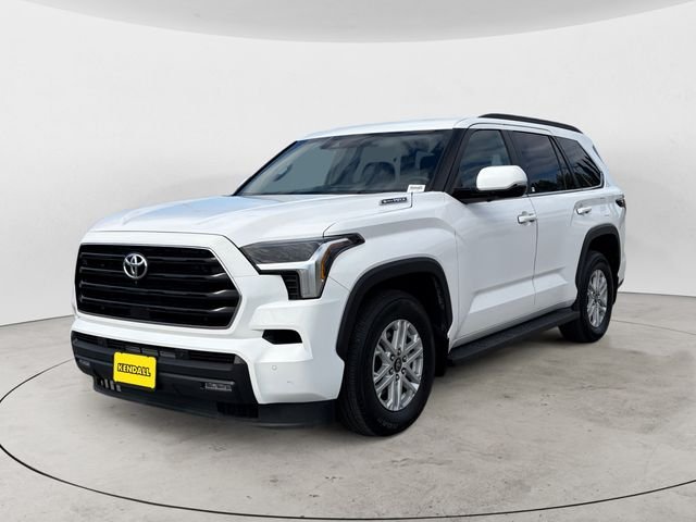 Used 2025 White Toyota SR5 image 1