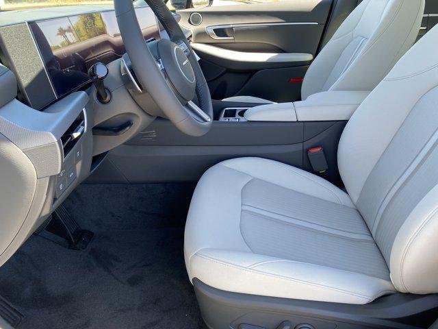 New 2026 Transmission Blue Hyundai SEL Sport image 16