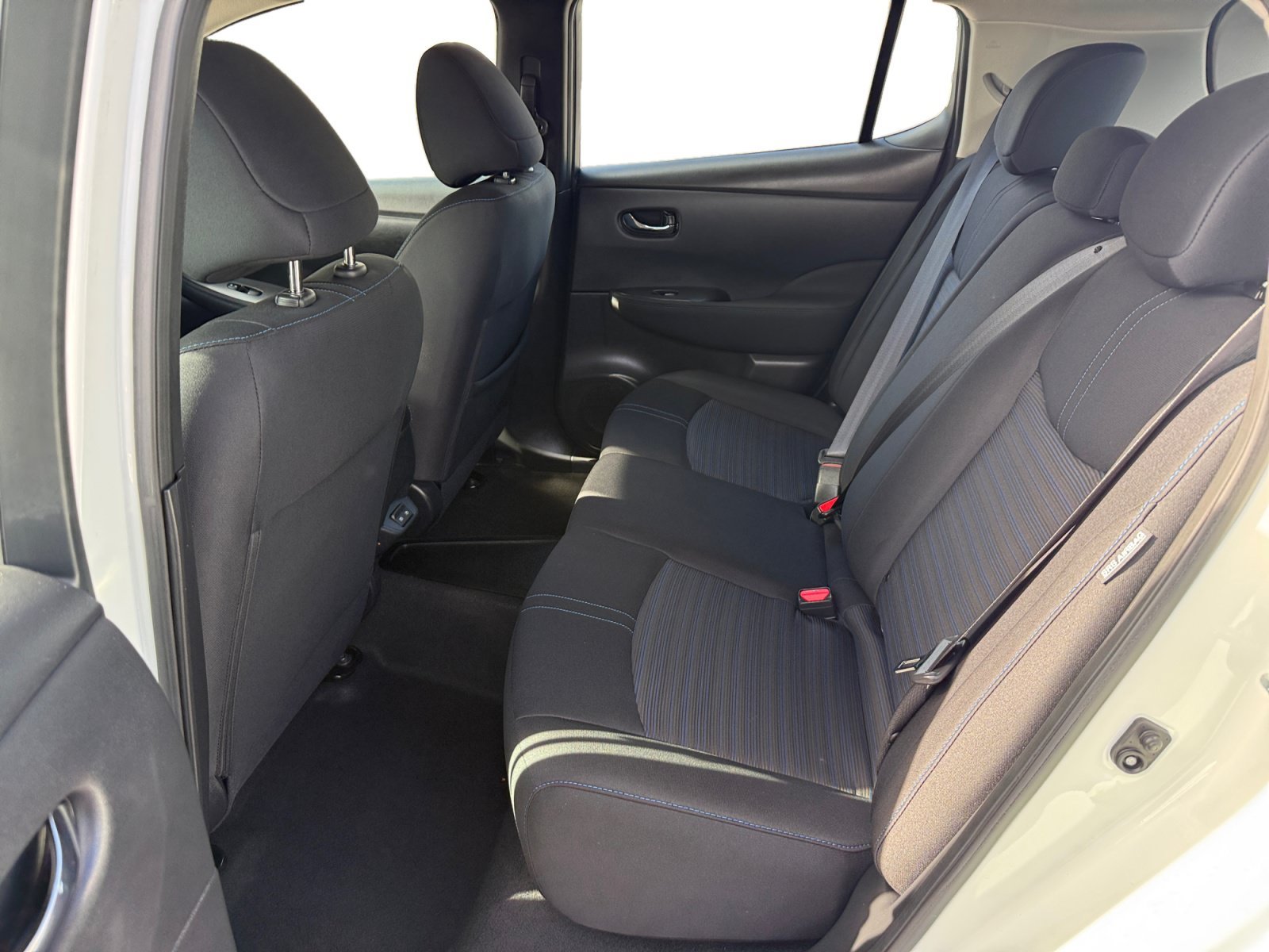 Used 2022 Glacier White Nissan S Plus image 16