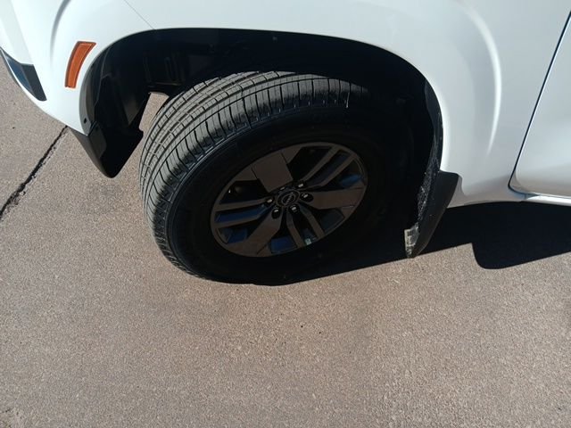 2026 Nissan Frontier SV - Photo 34