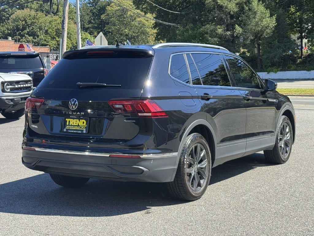 Certified Used 2024 Black Volkswagen 2.0T SE image 6