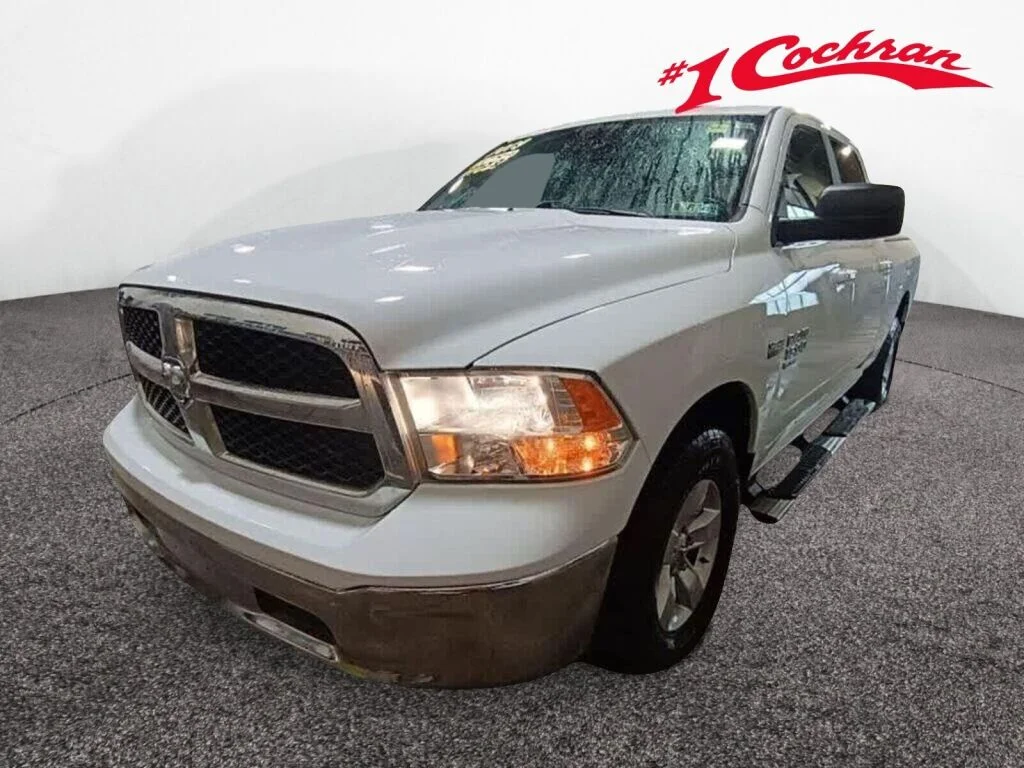 Used 2019 Bright White Clearcoat Ram SLT image 27