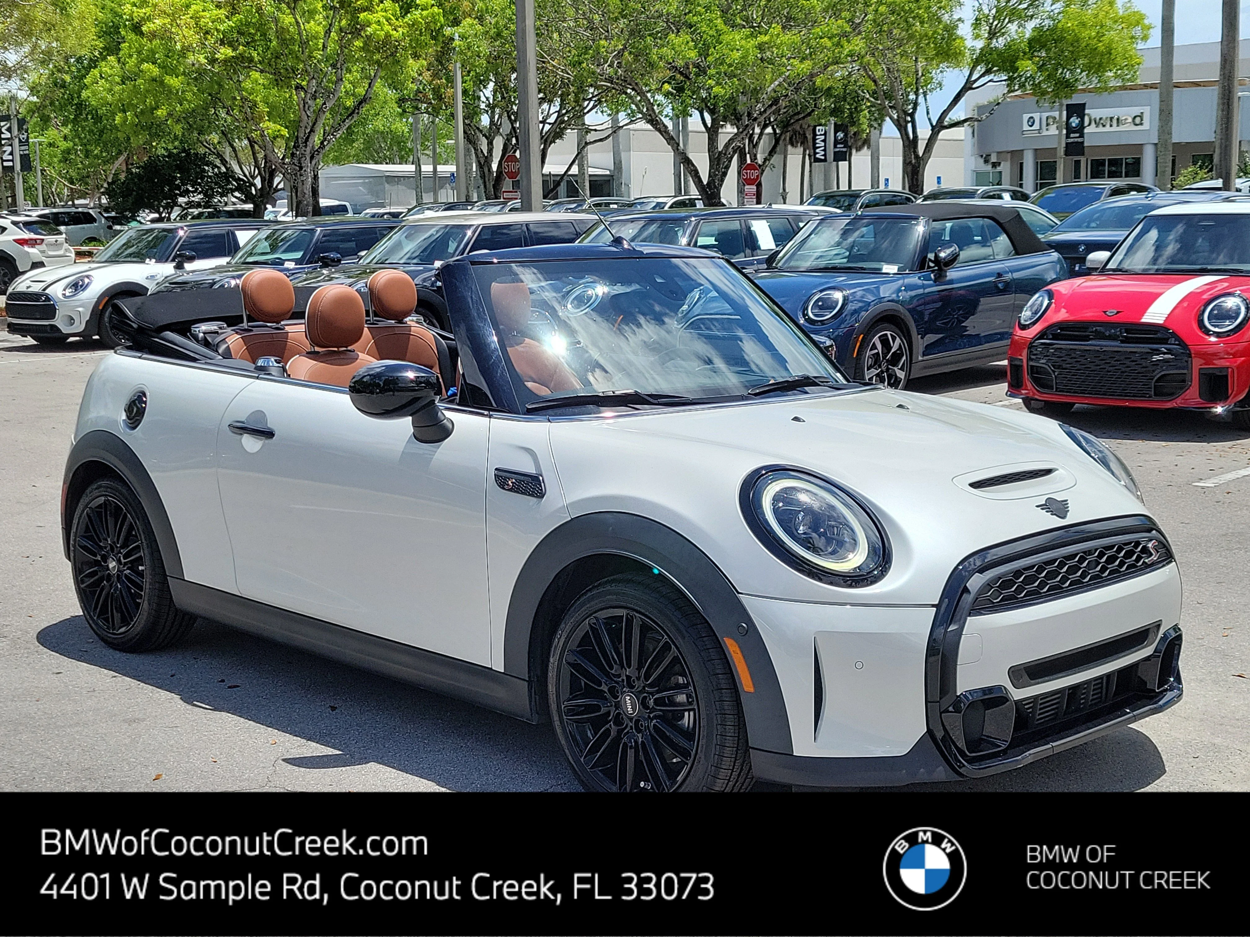 2023 MINI Convertible Cooper S's photo