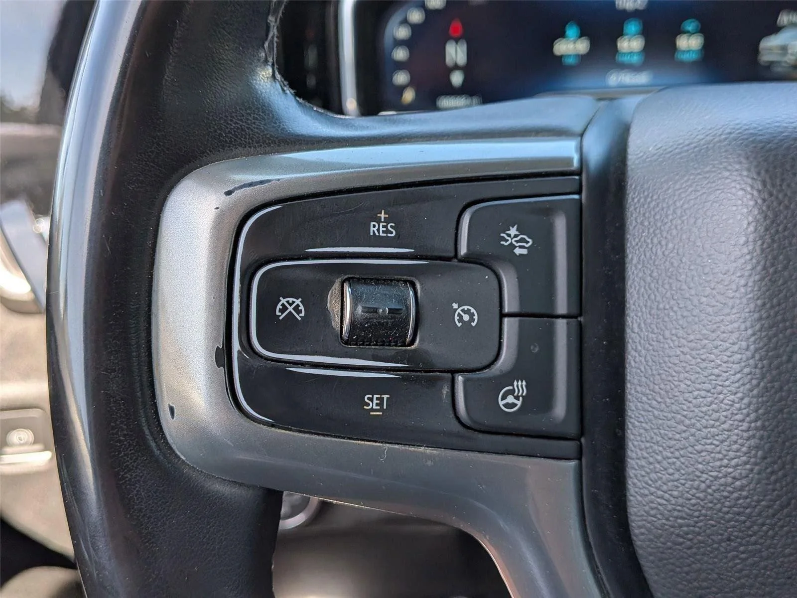 Used 2023 Summit White Chevrolet RST image 16