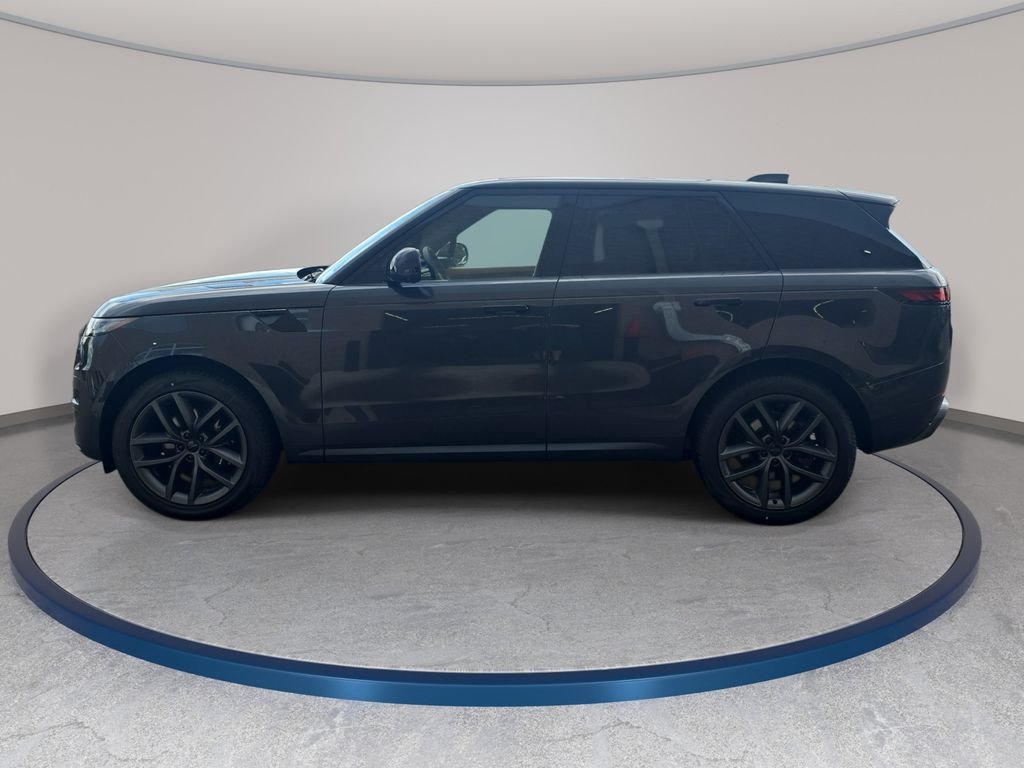 New 2026 Carpathian Grey Land Rover SE image 8