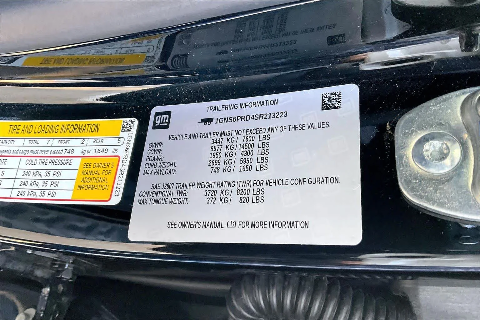 Used 2025 Black Chevrolet Z71 image 34