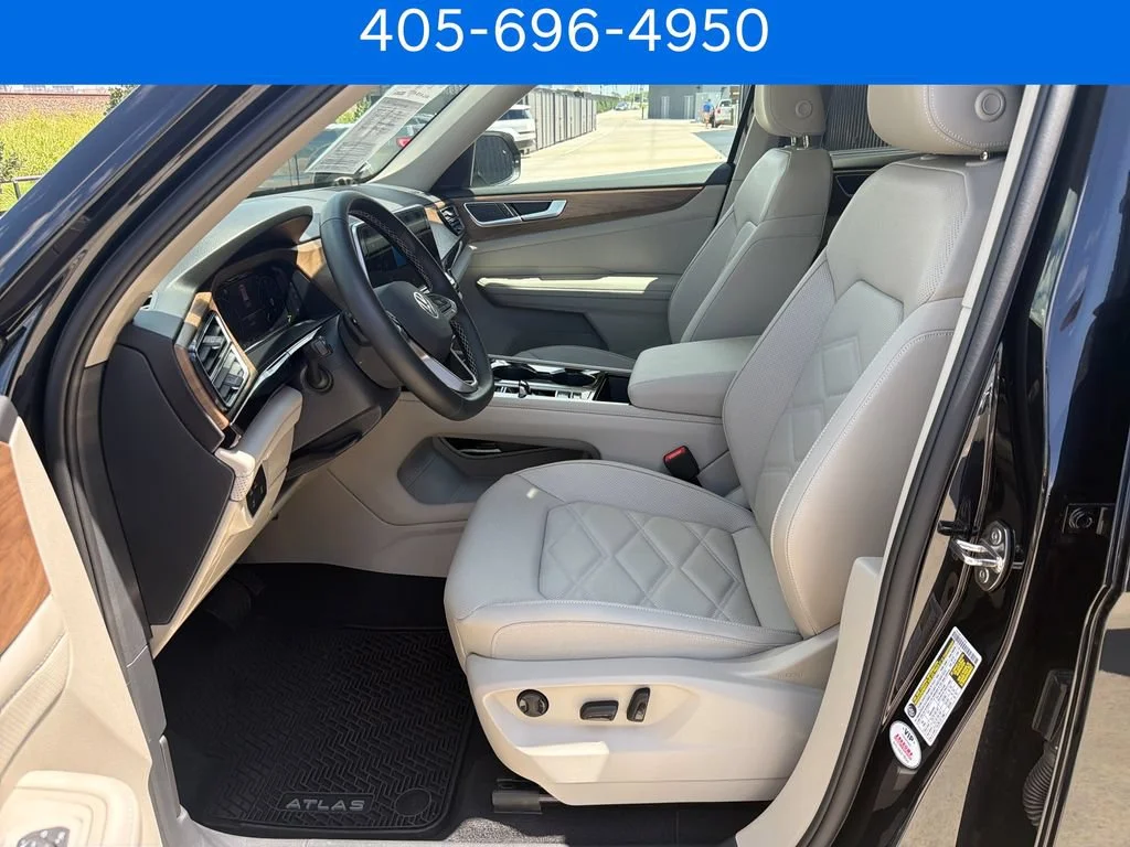 Pre-Owned 2026 Volkswagen Atlas 2.0T SE w/Technology