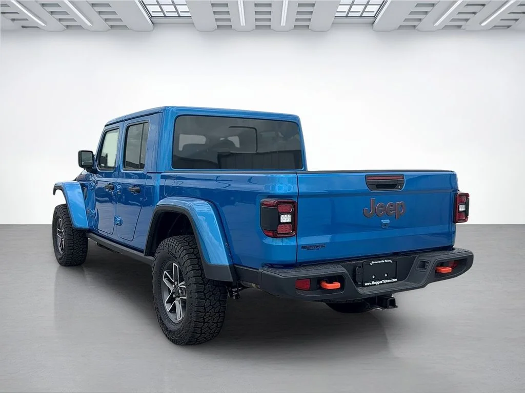 New 2026 Hydro Blue Pearl-Coat Exterior Paint Jeep Mojave image 5