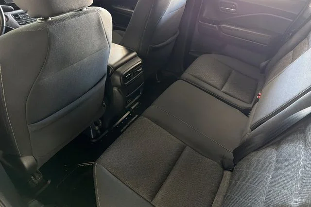 Certified Used 2024 Solar Silver Metallic Honda Sport image 17
