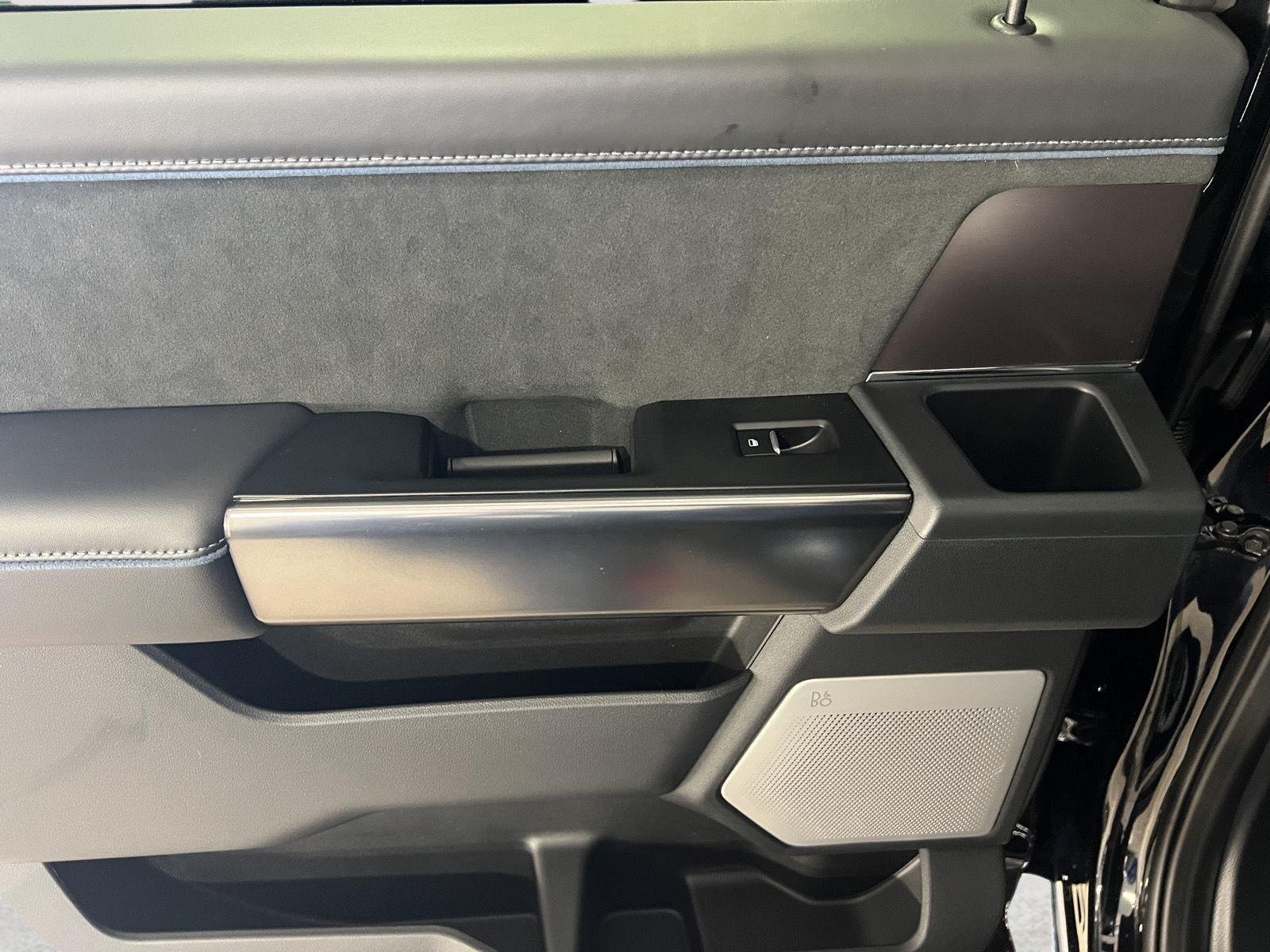 New 2026 Agate Black Metallic Ford F-350® Platinum® image 38