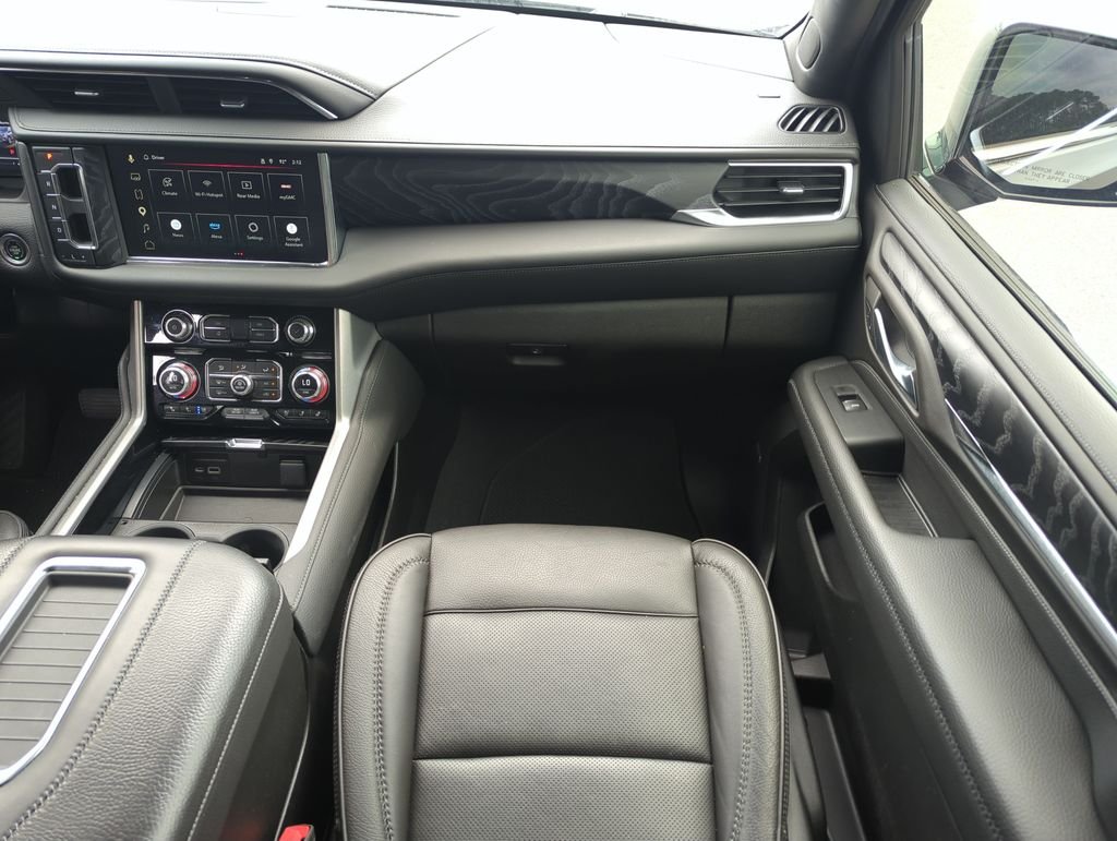 Used 2023 Silver GMC Denali image 15